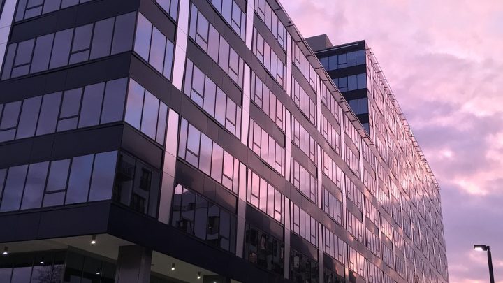 Co obejmuje administrowanie wspólnotami mieszkaniowymi?