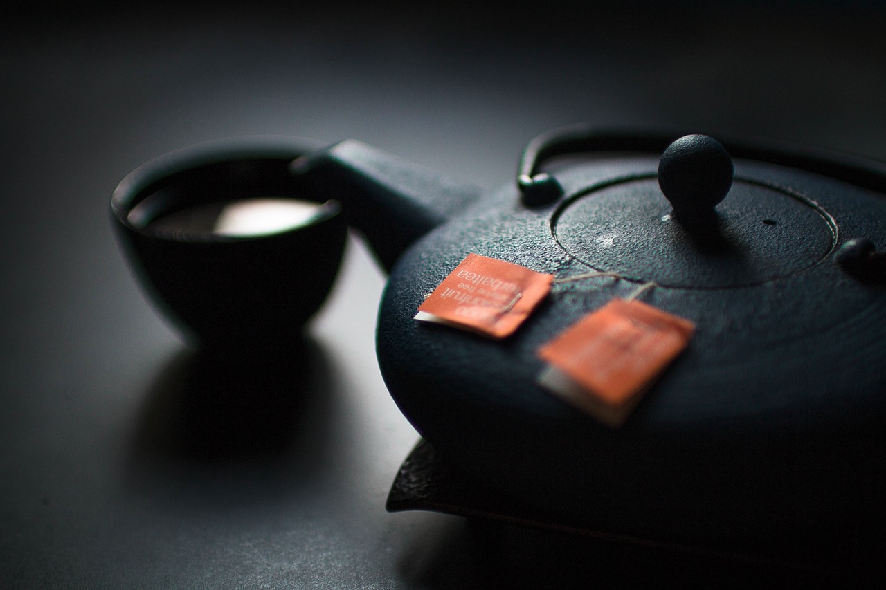 Jak działa zielona herbata matcha?